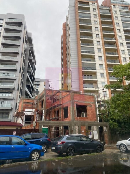 CLADIRE INDIVIDUALA NOUA | 260 MP | 10 LOCURI PARCARE | Metrou Dristor
