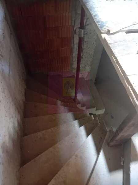 CLADIRE INDIVIDUALA NOUA | 260 MP | 10 LOCURI PARCARE | Metrou Dristor