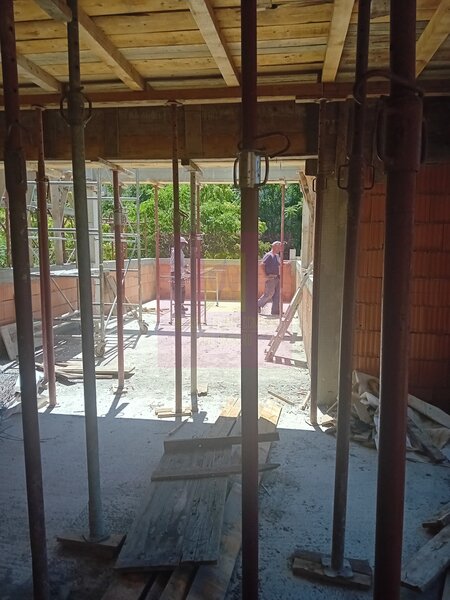 CLADIRE INDIVIDUALA NOUA | 260 MP | 10 LOCURI PARCARE | Metrou Dristor